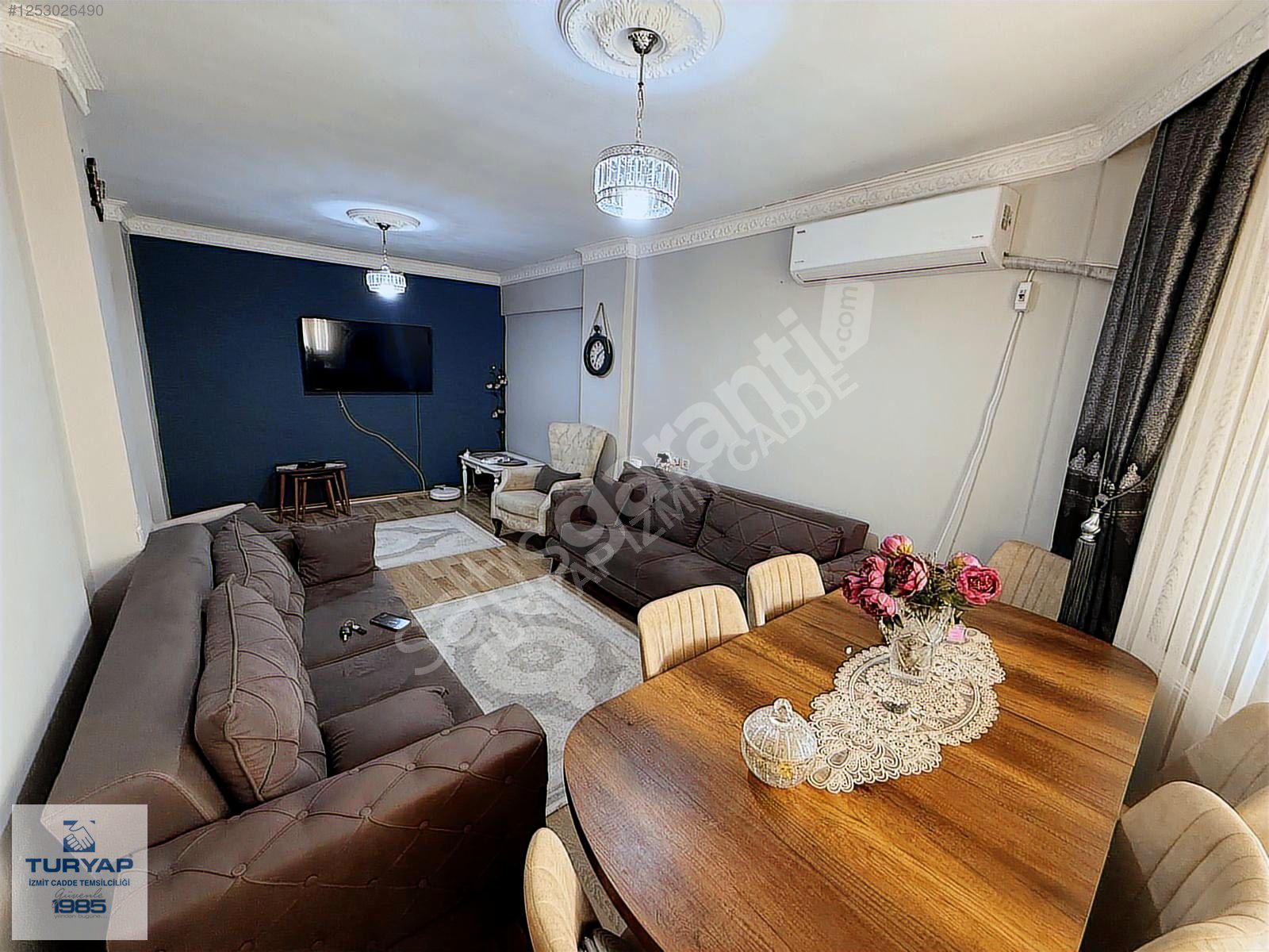 TURYAP'tan DERİNCE E-5 CEPHELİ 3+1 YAPILI ARA KAT DAİRE