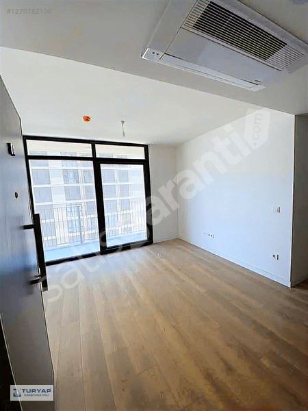MODDA BULVAR'DA FIRSAT SATILIK 2+1 DAİRE
