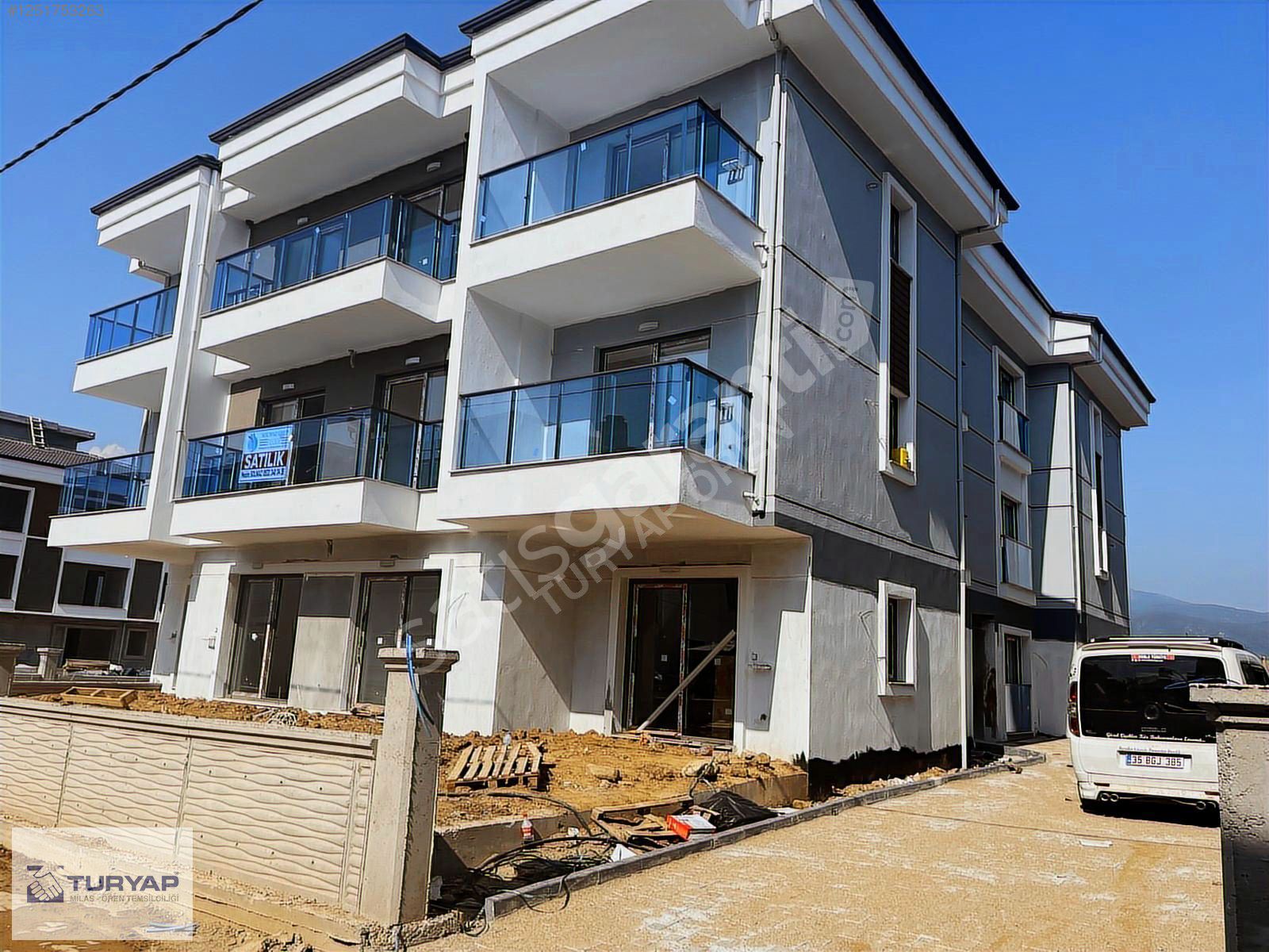 Hacıabti'de / Asansörlü / Yerden Isıtmalı / Sıfır / 1+1 Daire