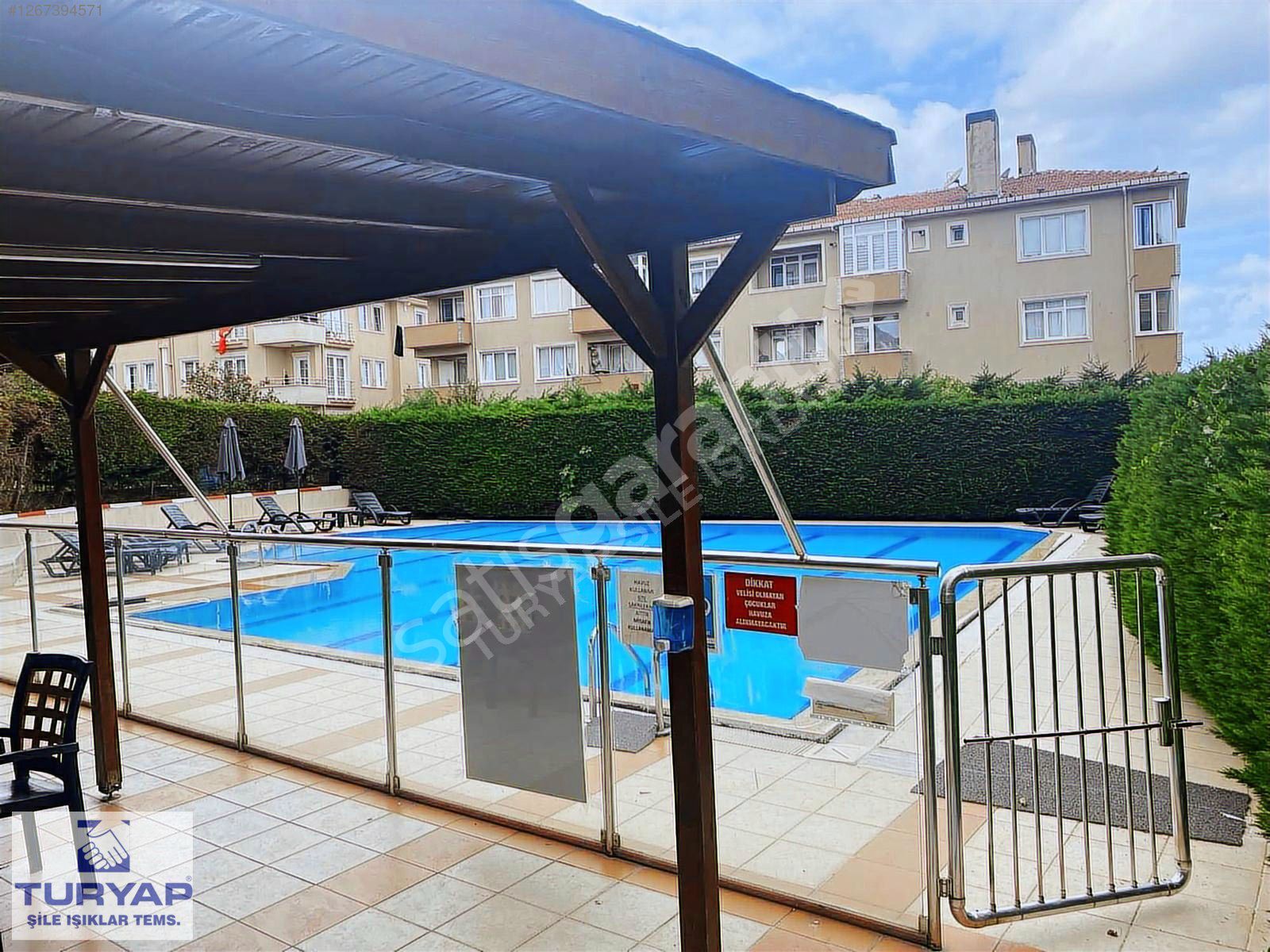 TURYAP TAN ŞİLE MERKEZDE HAVUZLU SİTE DE SATILIK 2+1 DAİRE