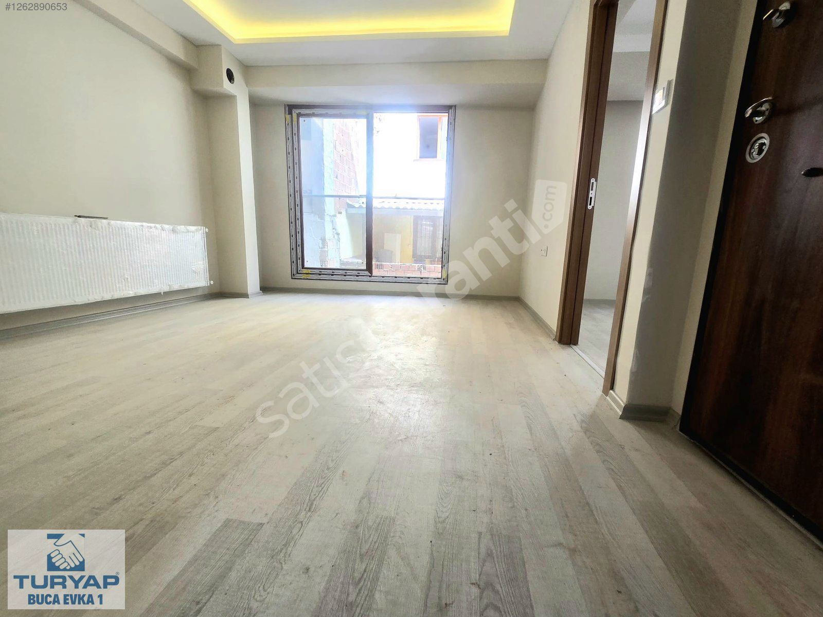 Turyap'tan Belediye Yakını 1+1 Arakat Asansörlü Satılık Daire