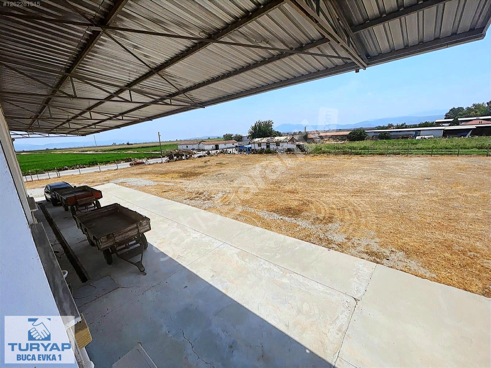 AKHİSAR SAZOBA MAHALLESİ DEPO,3 ADET EV, 120 M2 DAM VE ARSASI