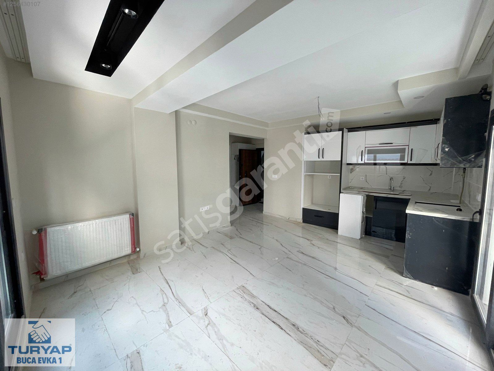 Buca İşçievlerinde Satılık 2+1 Sıfır Asansörlü Doğalgazlı Daire