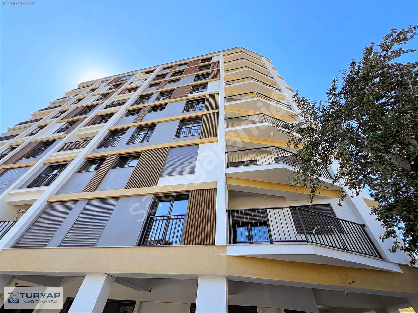 KARŞIYAKA NERGİZ'DE SIFIR 3+1 SATILIK DAİRE