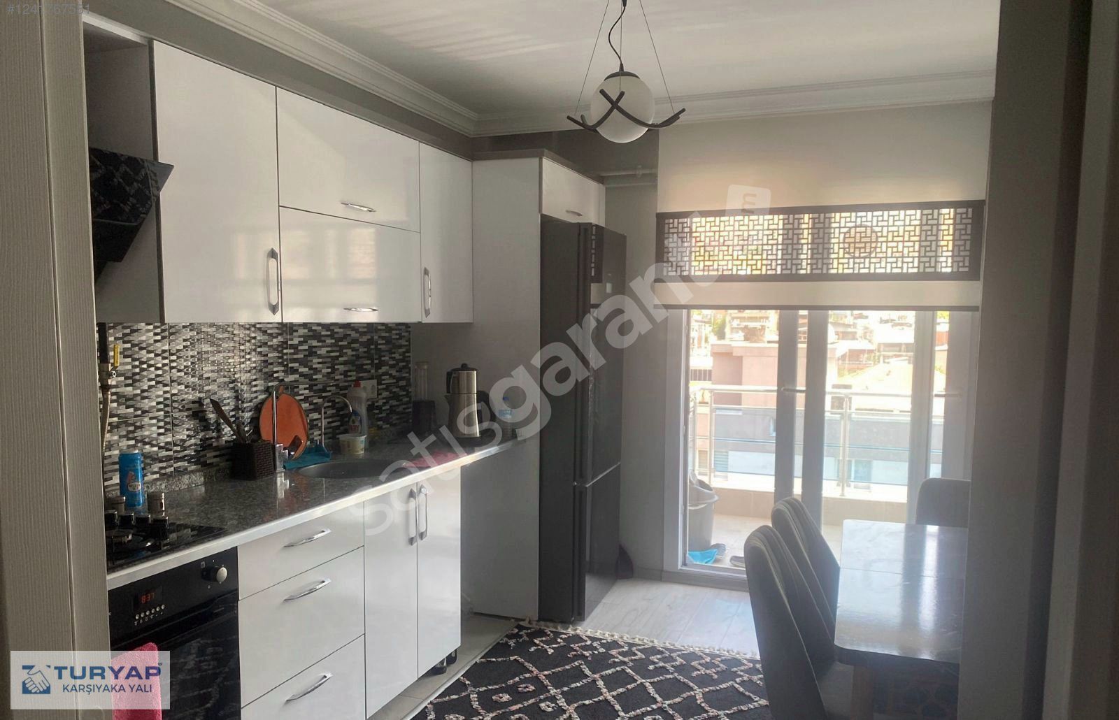 Site İçerisinde Yüksek Kira Getirili 3+1 Eşyalı Satılık Daire