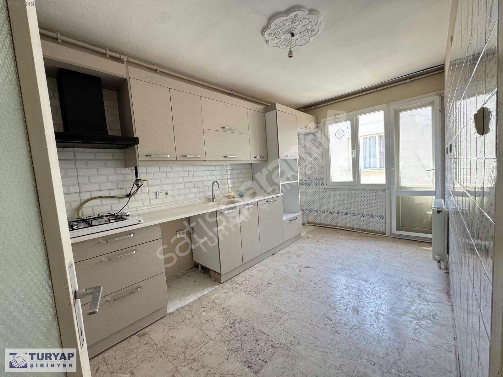 Buca Şirinyer Hürriyet Mah. 3+1 140m2 Doğalgazlı Bakımlı Daire