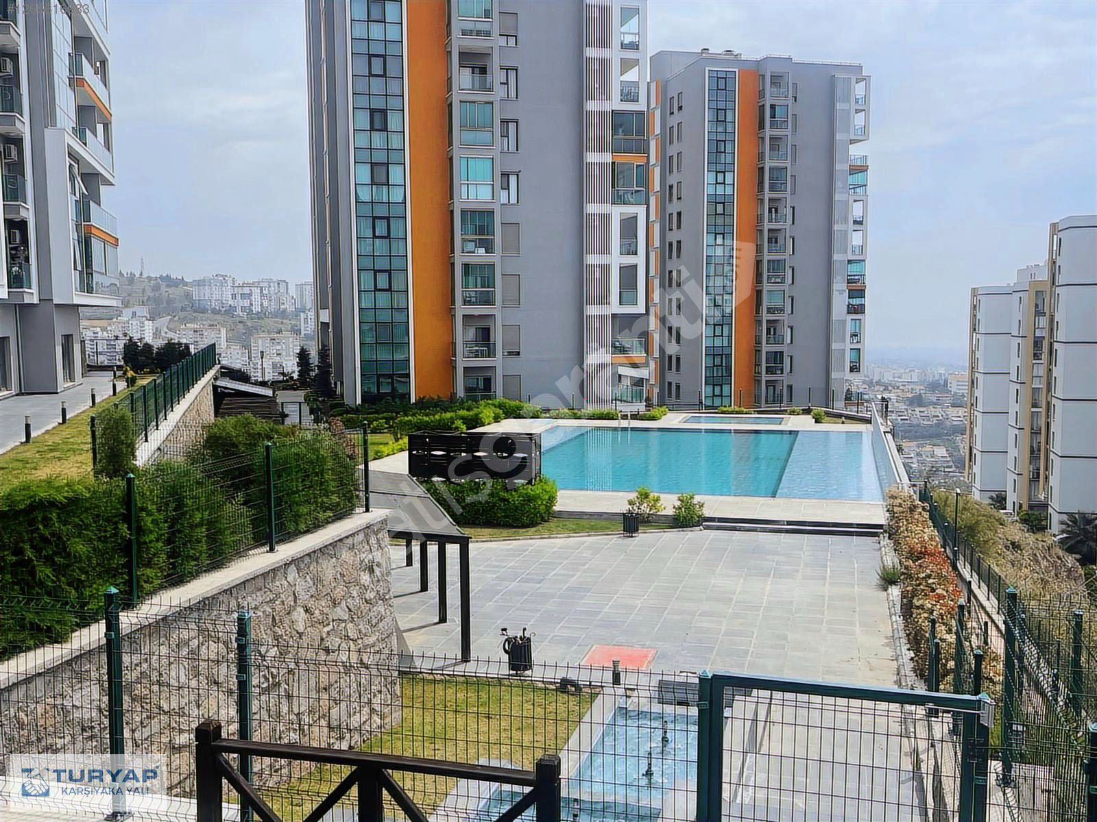 Çigli Atakent Panaroma Sitesinde Kiralık 3+1 Deniz Manzaralı
