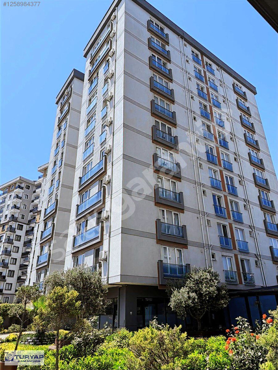 ÇEKMEKÖY 216 BUTİK PLUS SİTESİ SATILIK 2+1 DAİRE