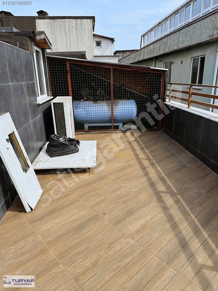PRESTİJLİ PLAZA' da KİRALIK TERASLI MANZARALI OFİS 500 m2