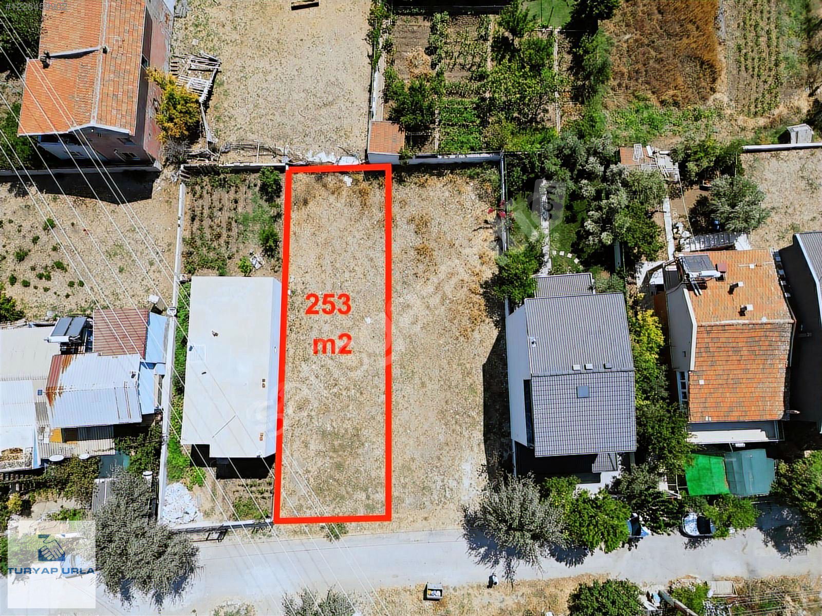 TURYAP'tan İçmeler'de 253 m2 Satılık 0,30 Emsalli Arsa