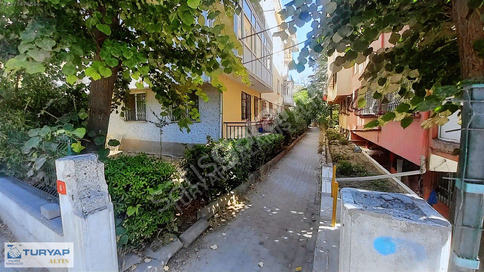 BÜYÜKÇEKMECE SAHİLDE SATILIK YATIRIMLIK 2+1 BAHÇE KATI