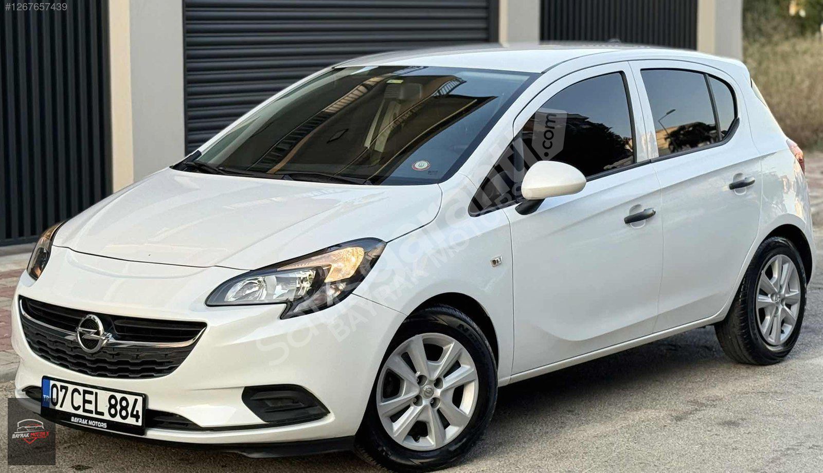OPEL CORSA 1.4 ESSENTIA 2017 MODEL 97.000 km