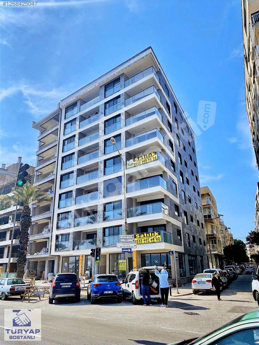 Karşıyaka Yalı Full Deniz Manzaralı Otoparklı 3+1 Yalı Dairesi
