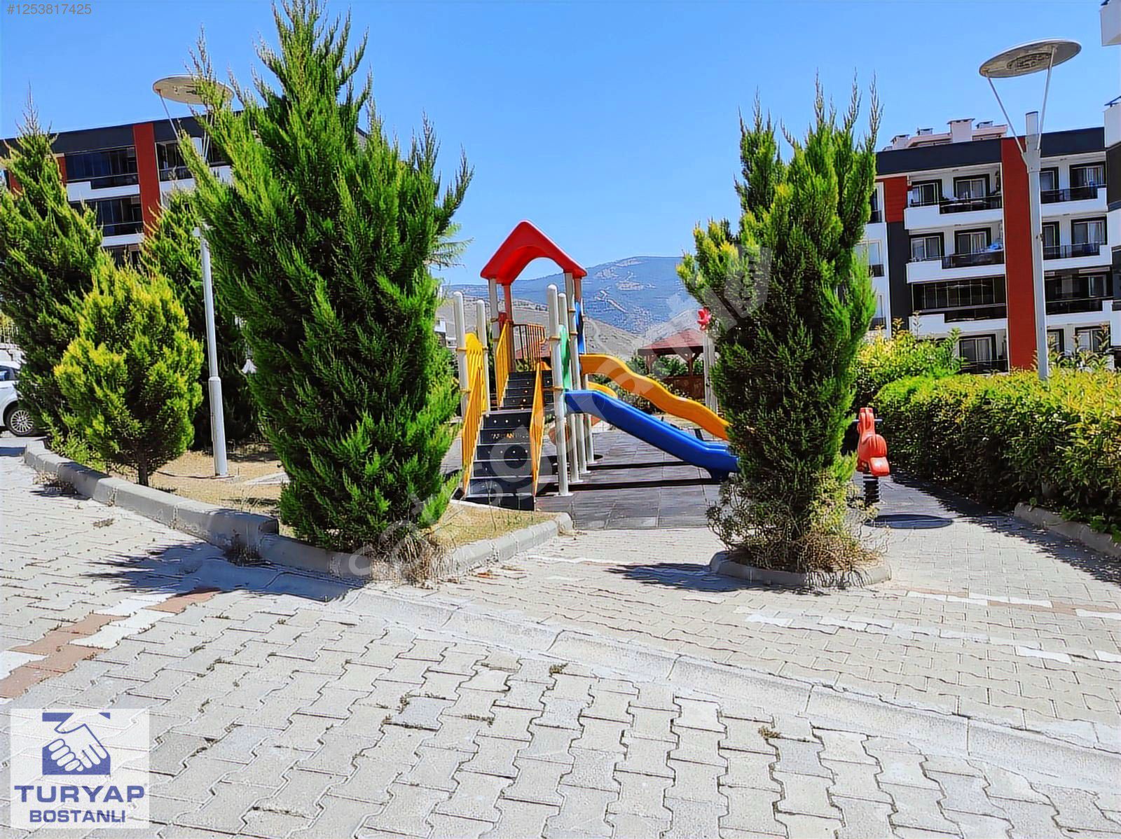 Kent 2 İstiklalde Havuzlu Güvenlikli Site İçi Satılık 3+1 Daire