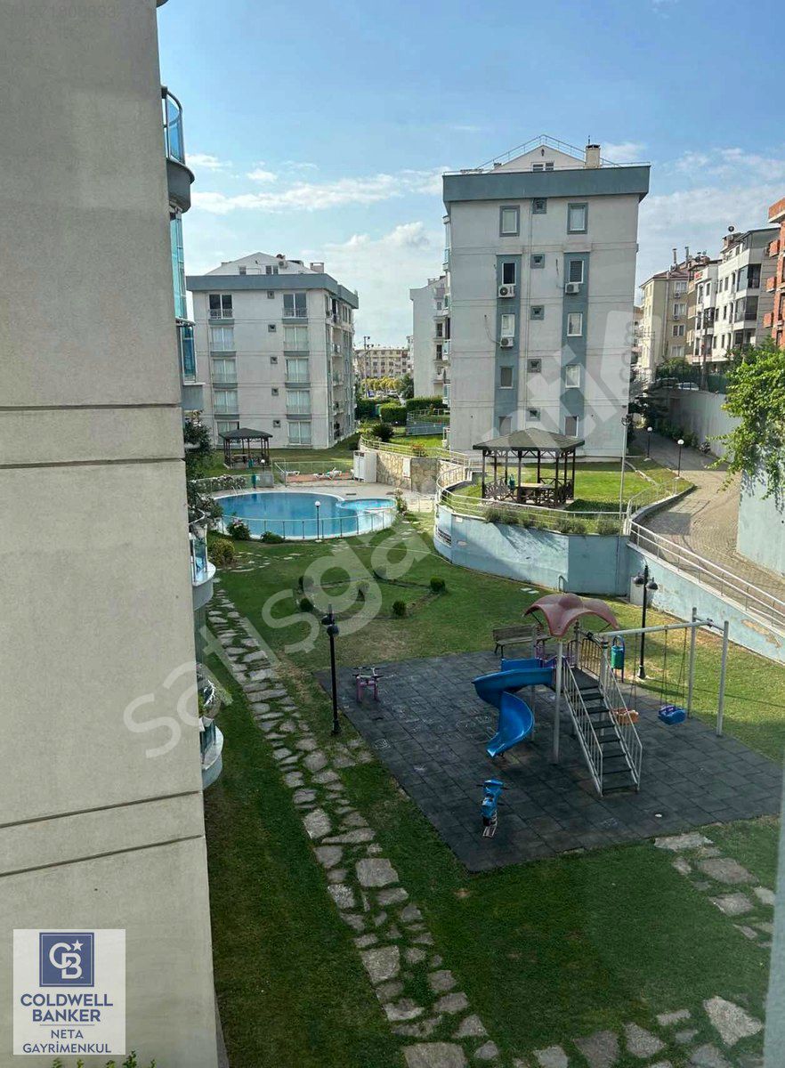 HAVUZLU ve GÜVENLİKLİ SİTEDE 3+1 KİRALIK DAİRE