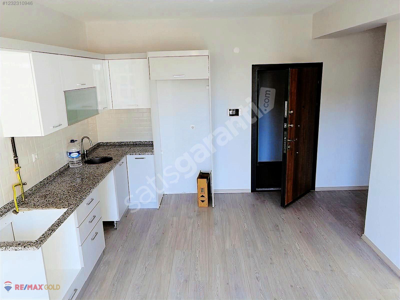 PENDİK KURTKÖY ÇAMLIK SAPPHİRE HİLL SİTESİNDE 1+1 SATILIK DAİRE