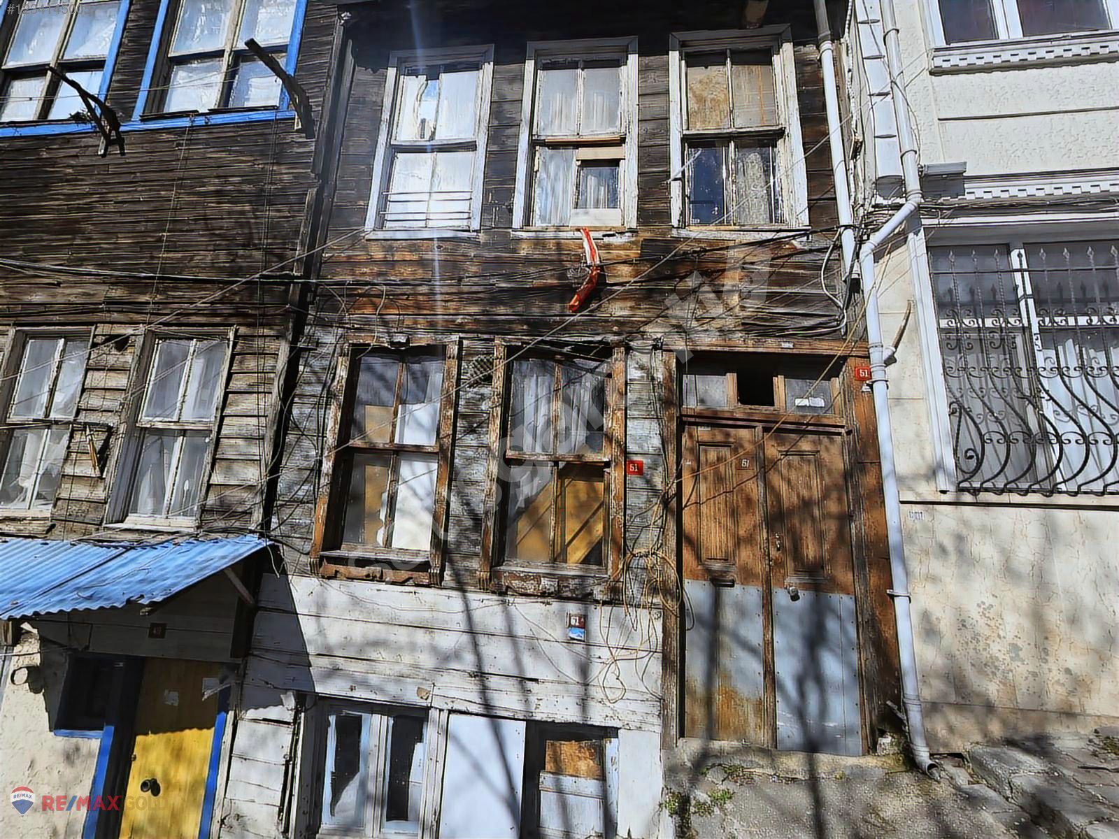 ŞİŞLİ KURTULUŞ DOLAPDERE CADDESİNE YAKIN SATILIK ARSA