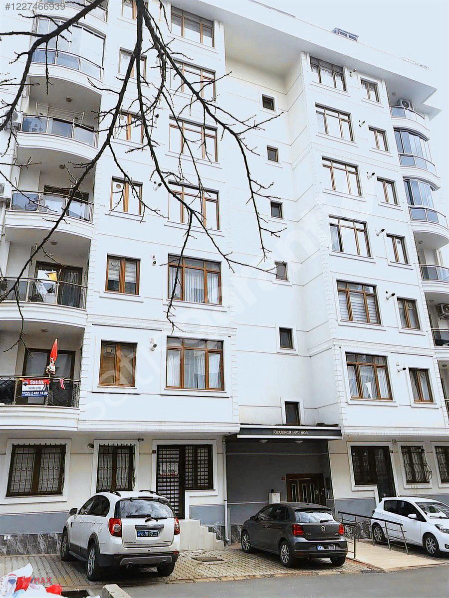 KARTAL KARLIKTEPE MAHALLESİ'NDE 2+1 SATILIK DAİRE