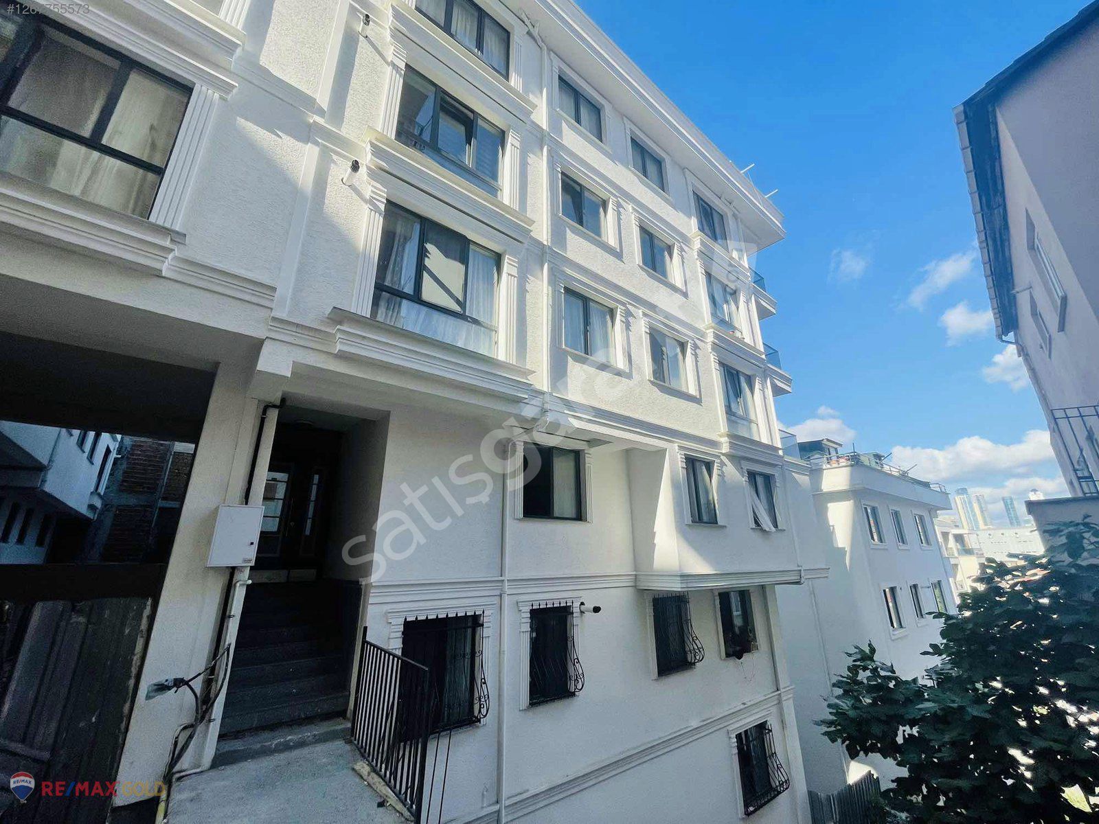 RE/MAX SELHATTİN'DEN KAĞITHANE HÜRRİYET MH. 2+1 SATILIK DAİRE