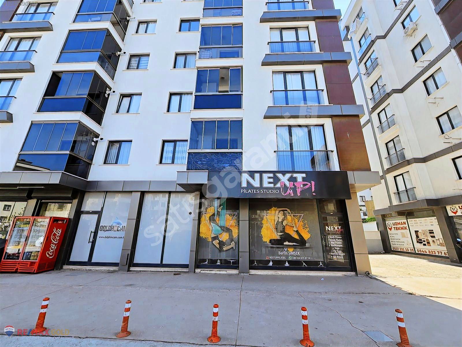 PENDİK GÖZDE PARK EVLERİNDE 125 M2 SATILIK DÜKKAN