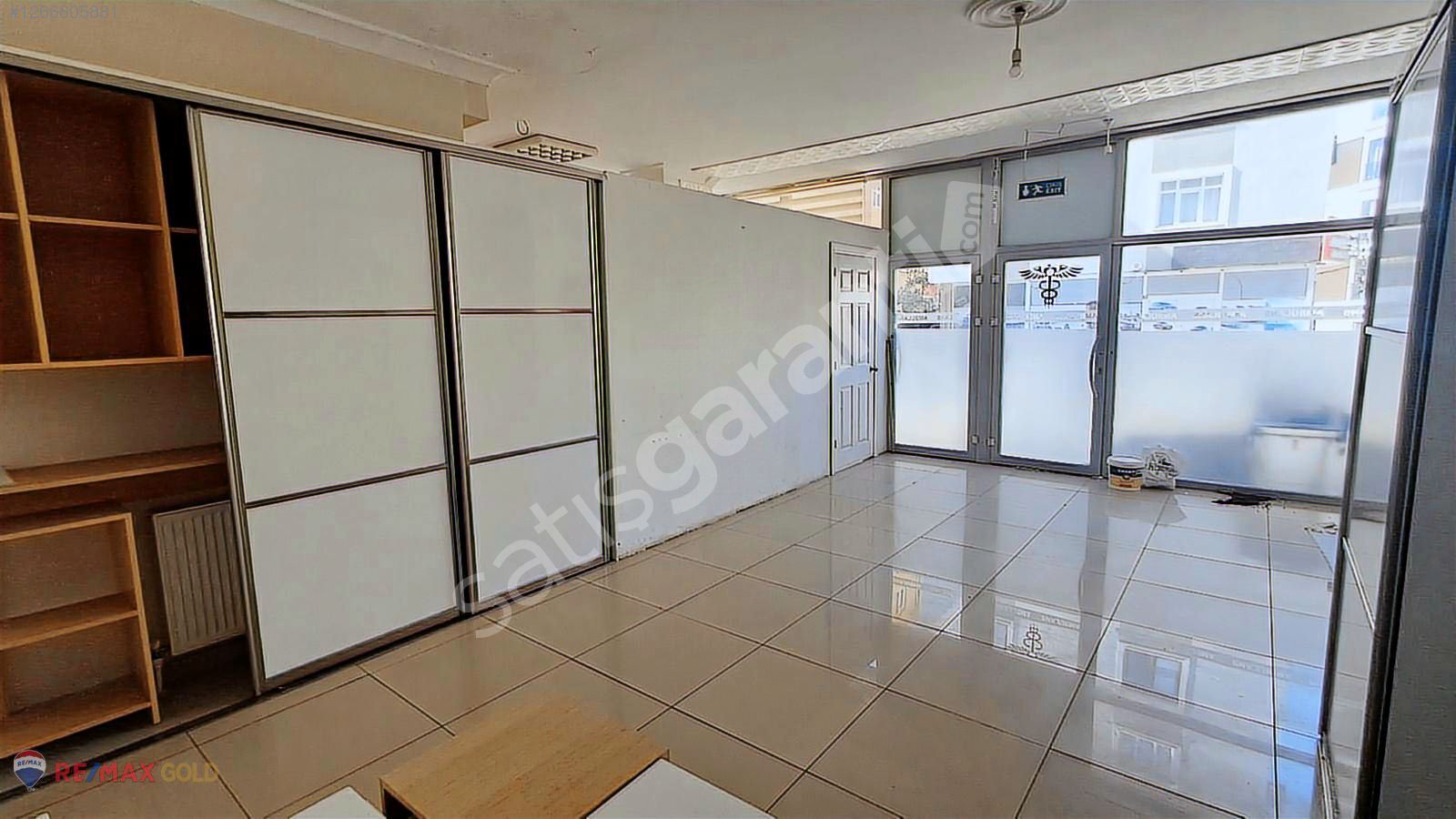 CEVİZLİDE DÜKKAN VE OFİS KULLANIMINA MÜSAİT