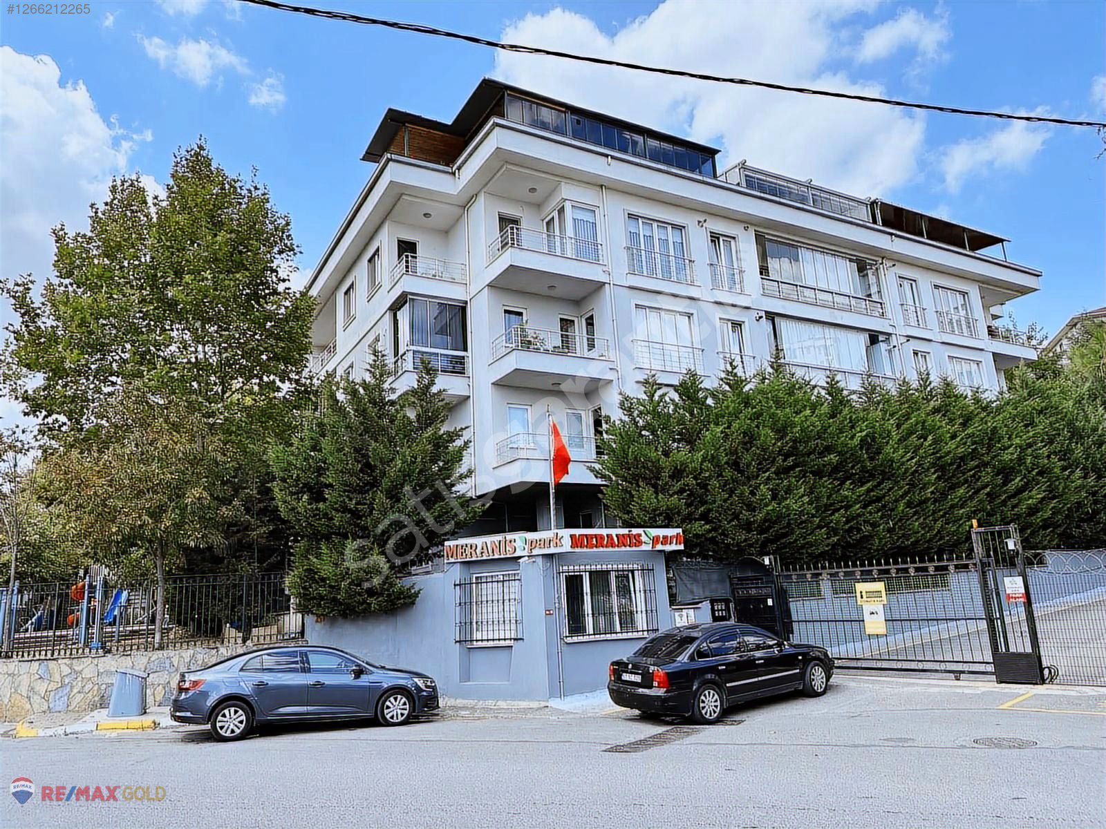 PENDİK YAYALAR MERANİS PARK 2+1 SATILIK DAİRE