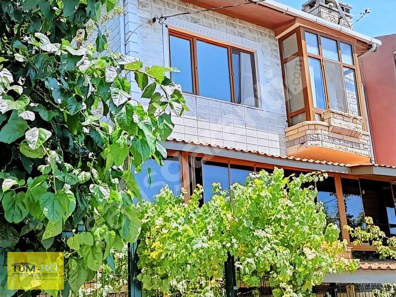 Silivri Selimpaşa Araptepe Mevkii Deniz Manzaralı Villa