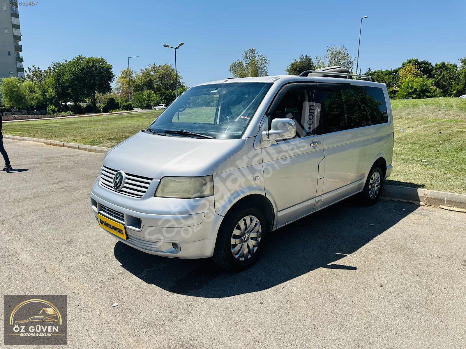 2004 TRANSPORTER 2,5 DİZEL 4+1 MOTOR YÜRÜYEN GÜZEL