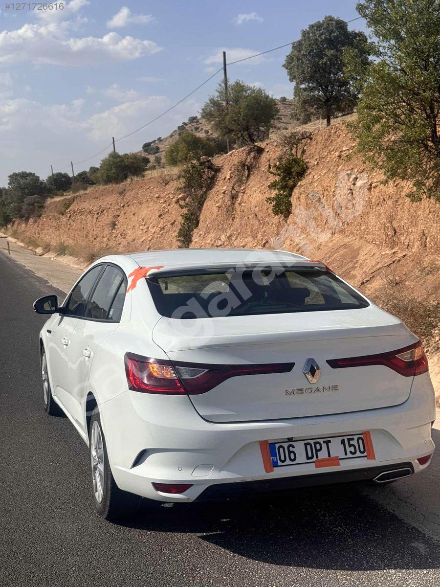 HEKİMOĞULLARI MOTORSDAN 2021 MEGANE 4