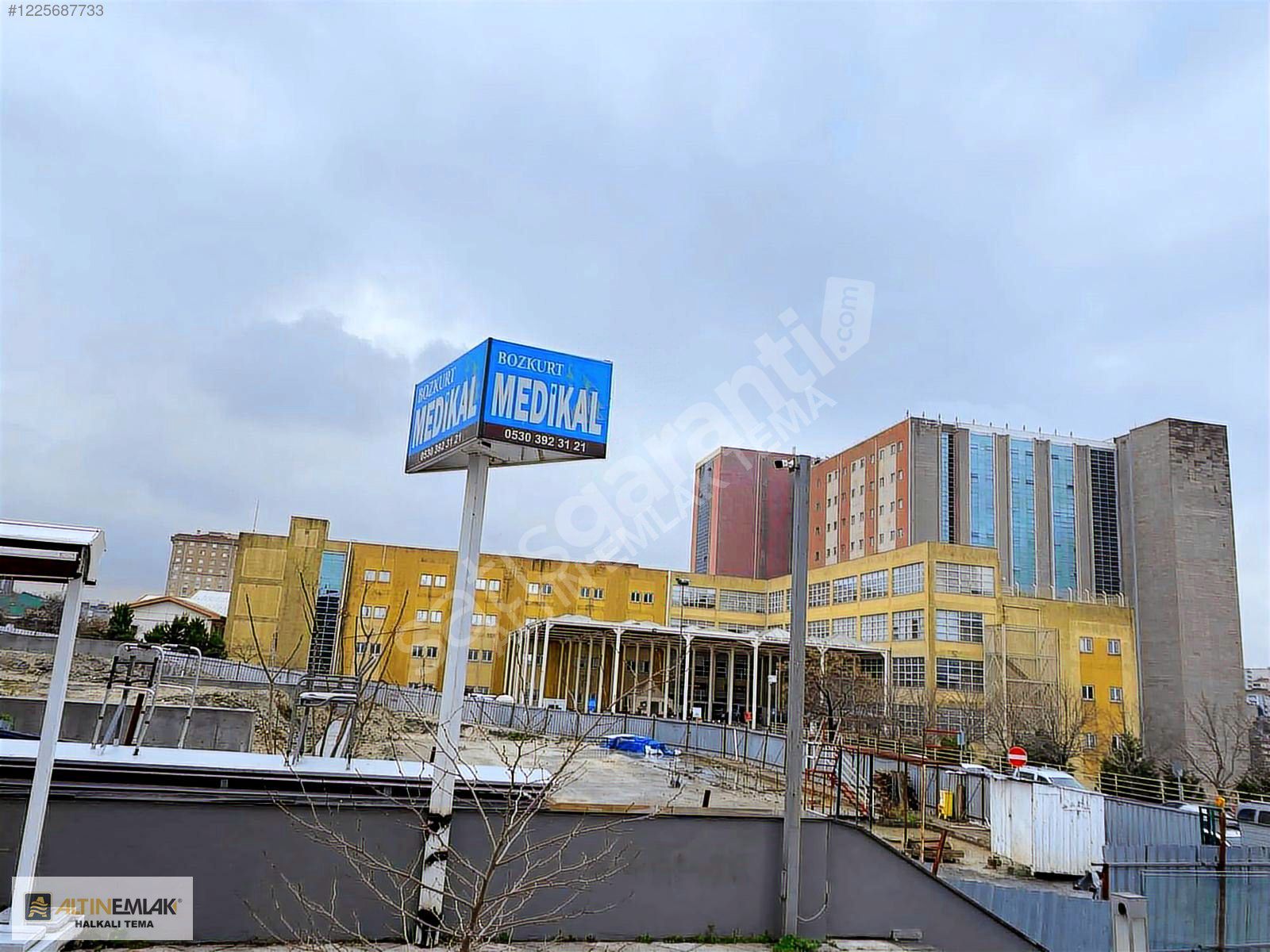 ATAKENT DUMANKAYA DA DEVREN 80m2 SATILIK MEDİKAL DÜKKAN