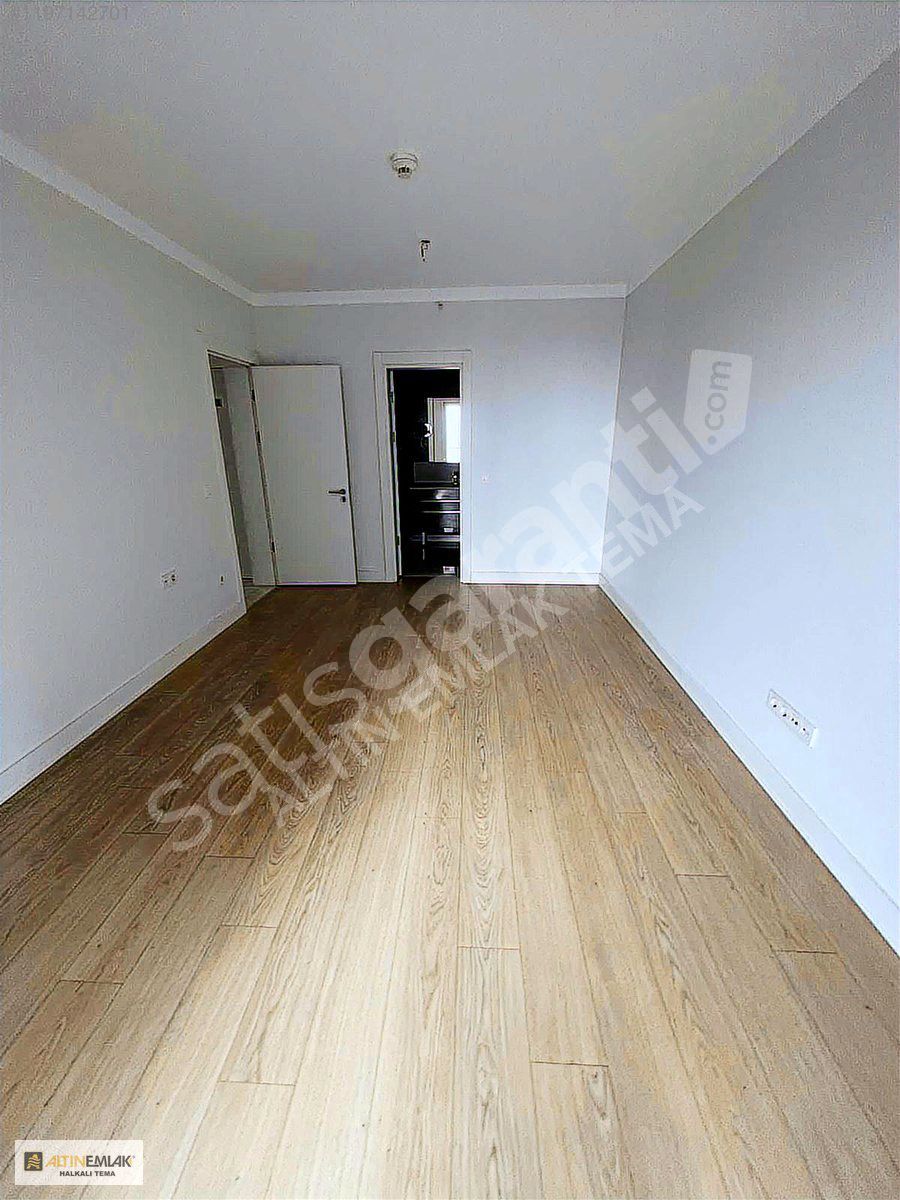 TEMA İSTANBUL GÜNCEL 3+1 147m2 PEYZAJ MANZARALI FIRSAT DAİRE