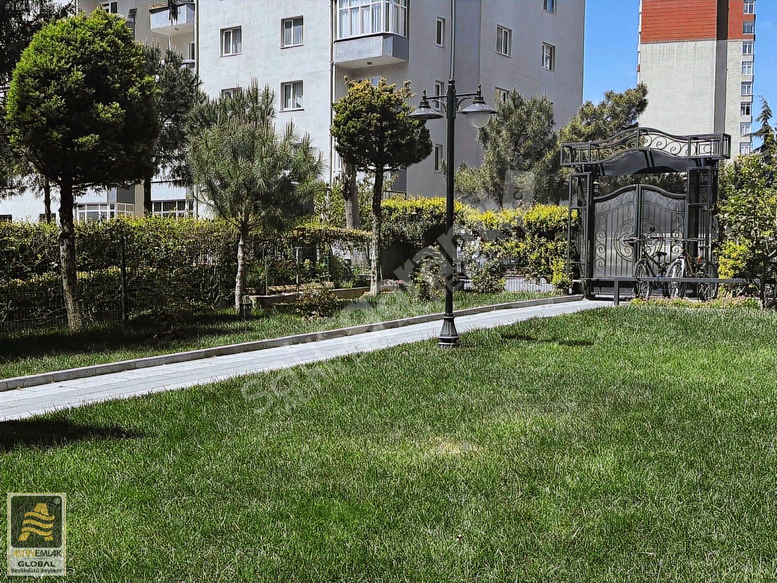 BEYLİKDÜZÜ BARIŞ MAH. MERKEZİ KONUMDA SATILIK 3+1 DAİRE