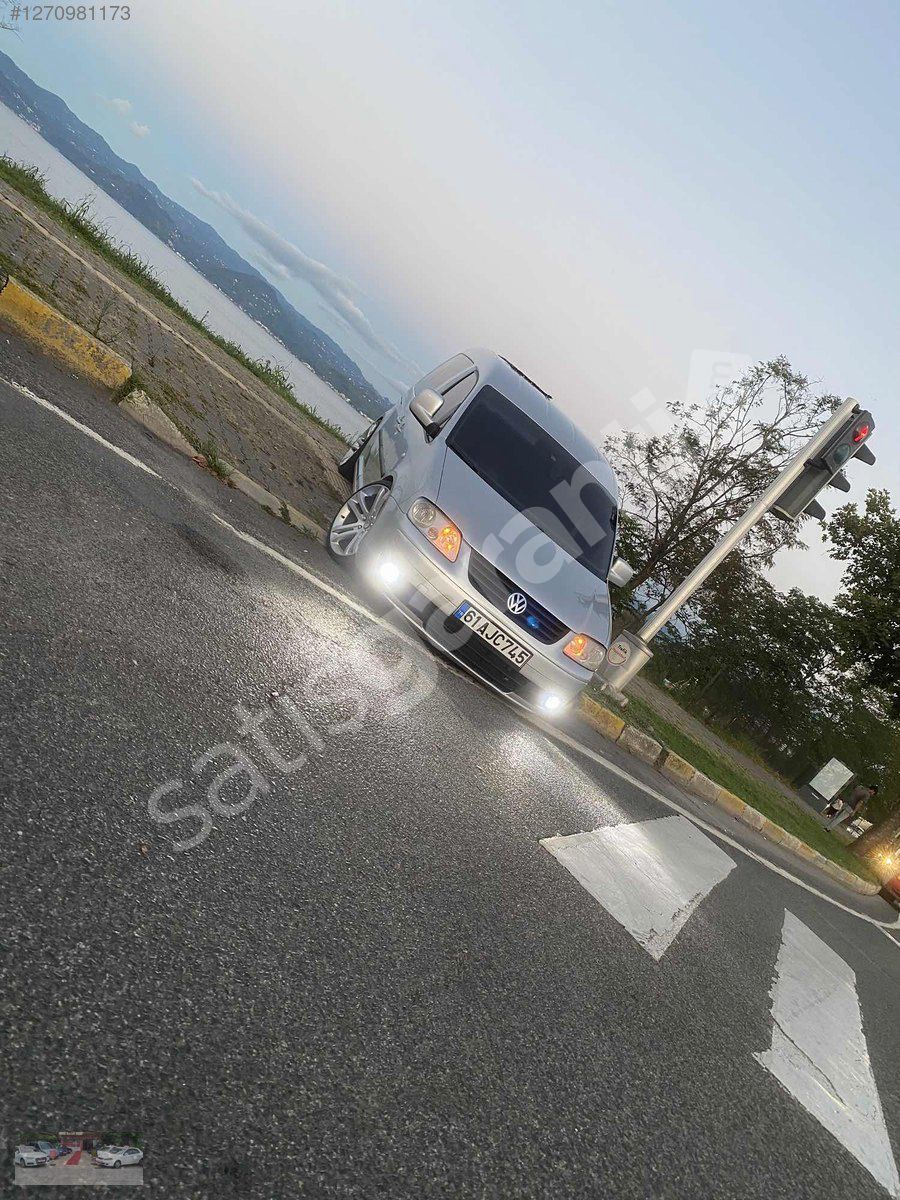 Azakoğlu otomotiv'den caddy daha temizi yok