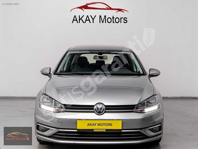 CAM TAVANLI İLK SAHİBİNDEN 50 BİN KM DE 2017 HATASIZ OTOMATİK