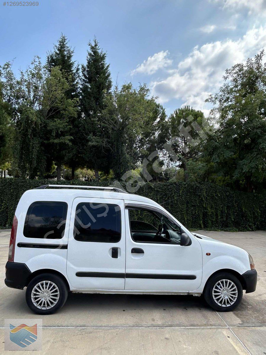 KLİMALI HUSUSİ BEBEK GİBİ KANGOO BENZİN LPG 1.4 TURGUTLUDADIR