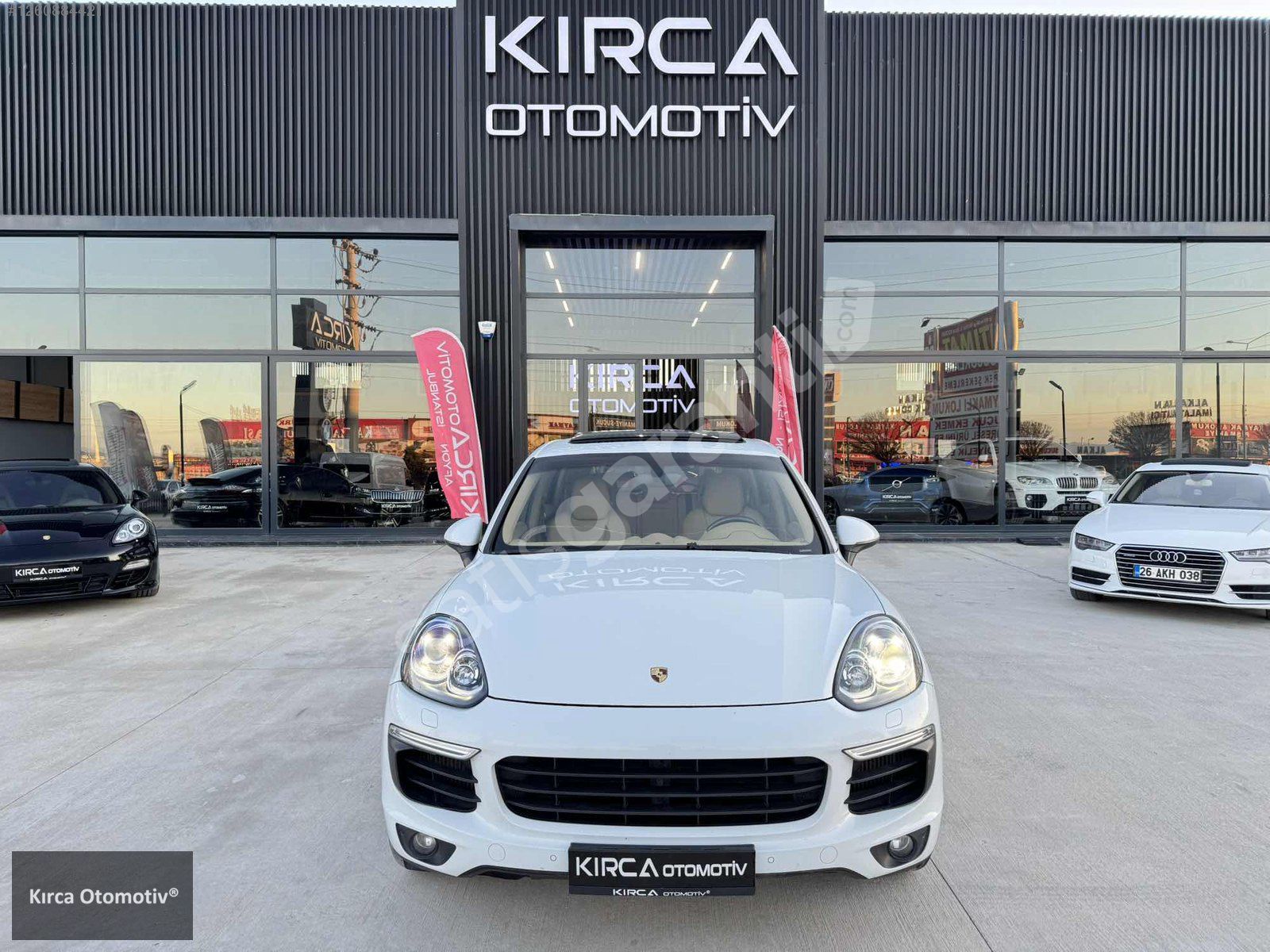 KIRCA OTOMOTİV DEN 2014 PORSHCE CAYENNE DIESEL MAKYAJLI KASA
