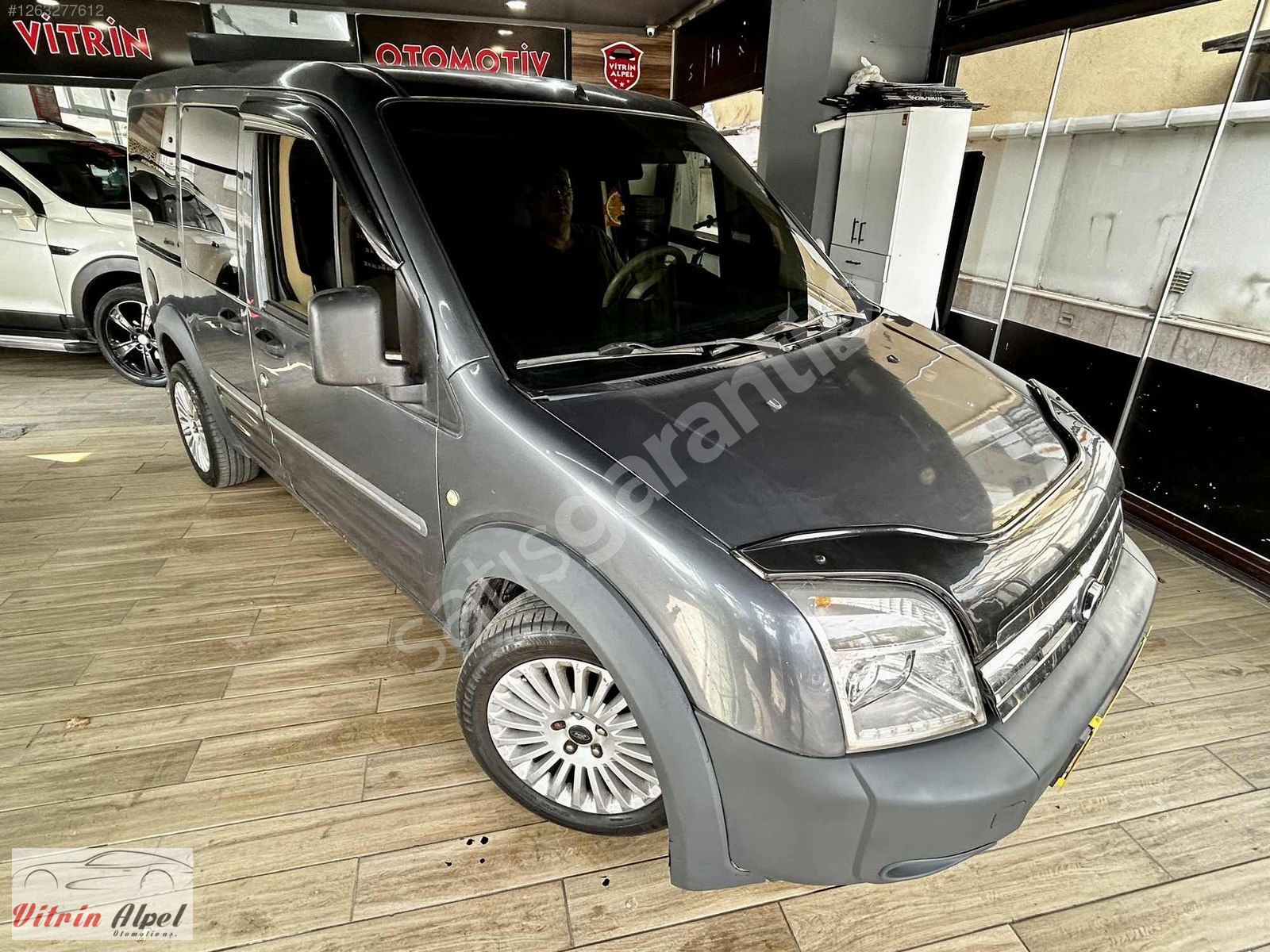 %50PEŞİNAT İLE*KALANI KREDİ*2008*FORD*CONNECT*GLX*1,8*110HP