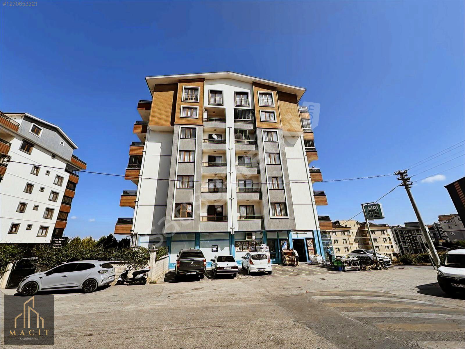 MACİT'DEN GÖRÜKLE'DE AİLE SİTESİNDE 3+1 KİRACISIZ SATILIK DAİRE