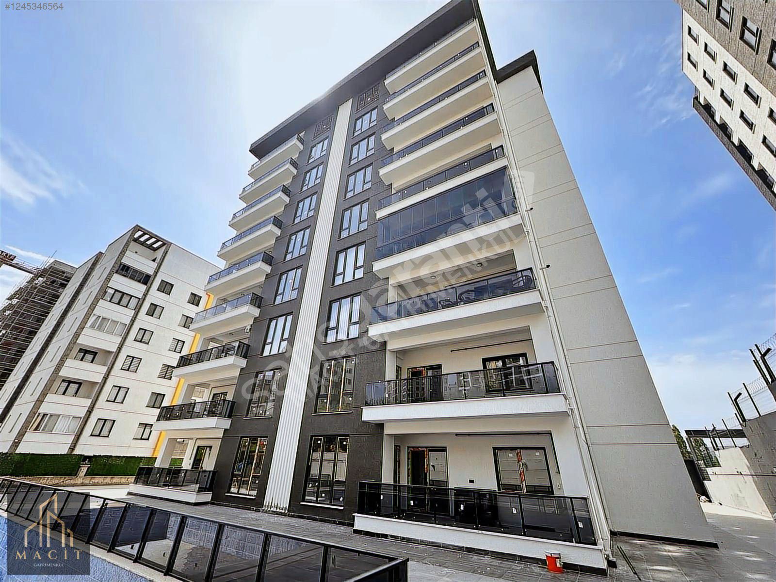 MACİT'DEN HASANAĞADA SİTE İÇİ HAVUZLU ÖNÜ AÇIK 2+1 SIFIR DAİRE
