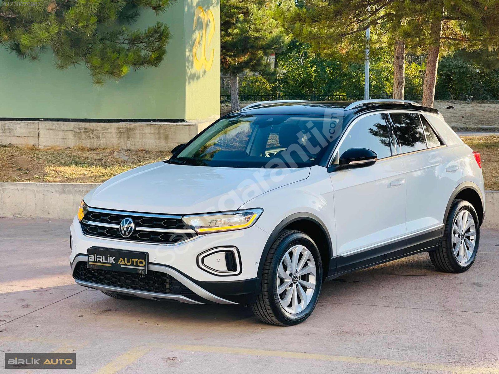BİRLİK AUTO'DAN 2024 T-ROC 1.5 STYLE BOYASIZ ÇİFT RENK 13.000'DE