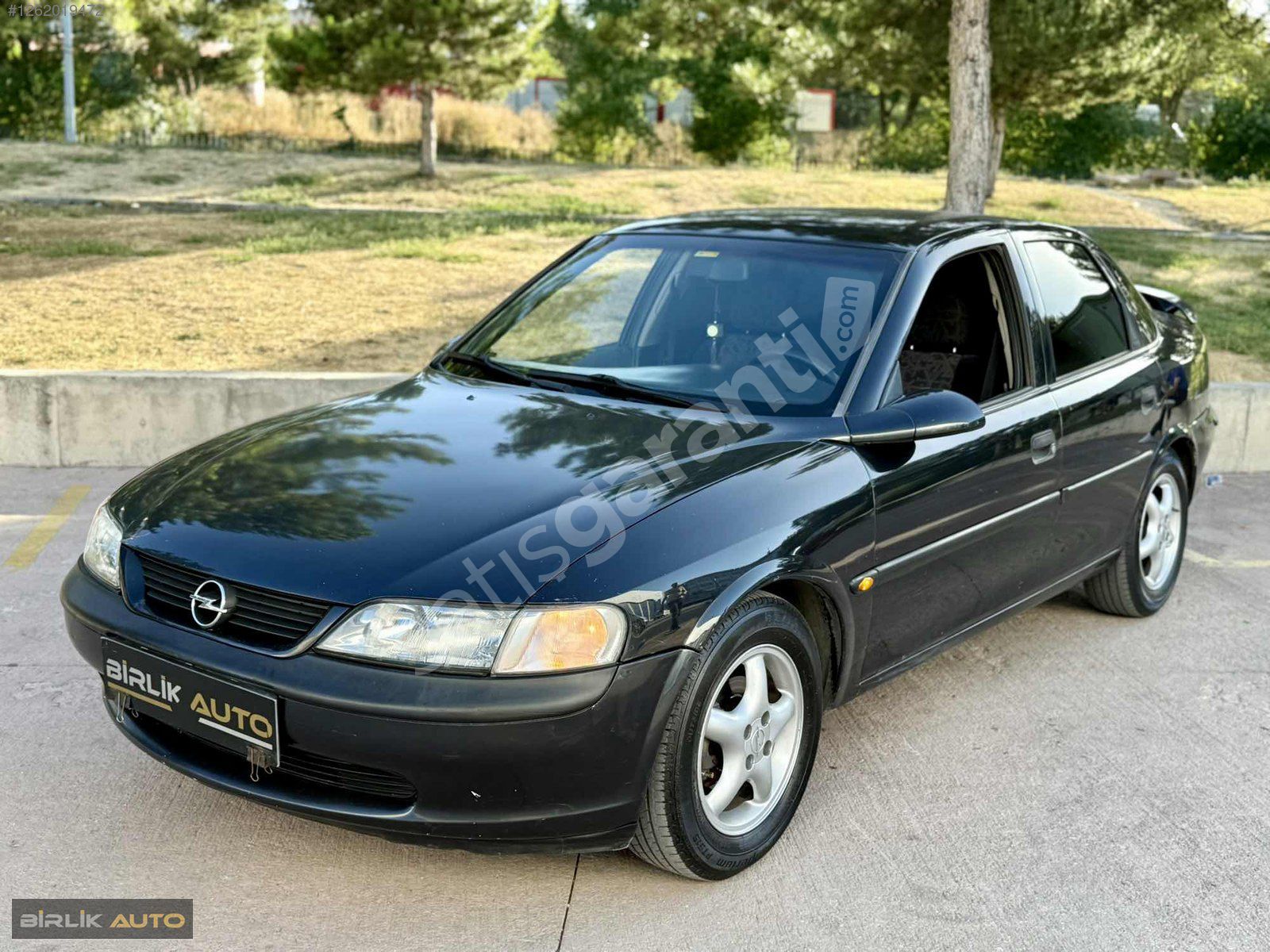 BİRLİK AUTO'DAN 1998 EMSALSİZ VECTRA 1.6 HATASIZ