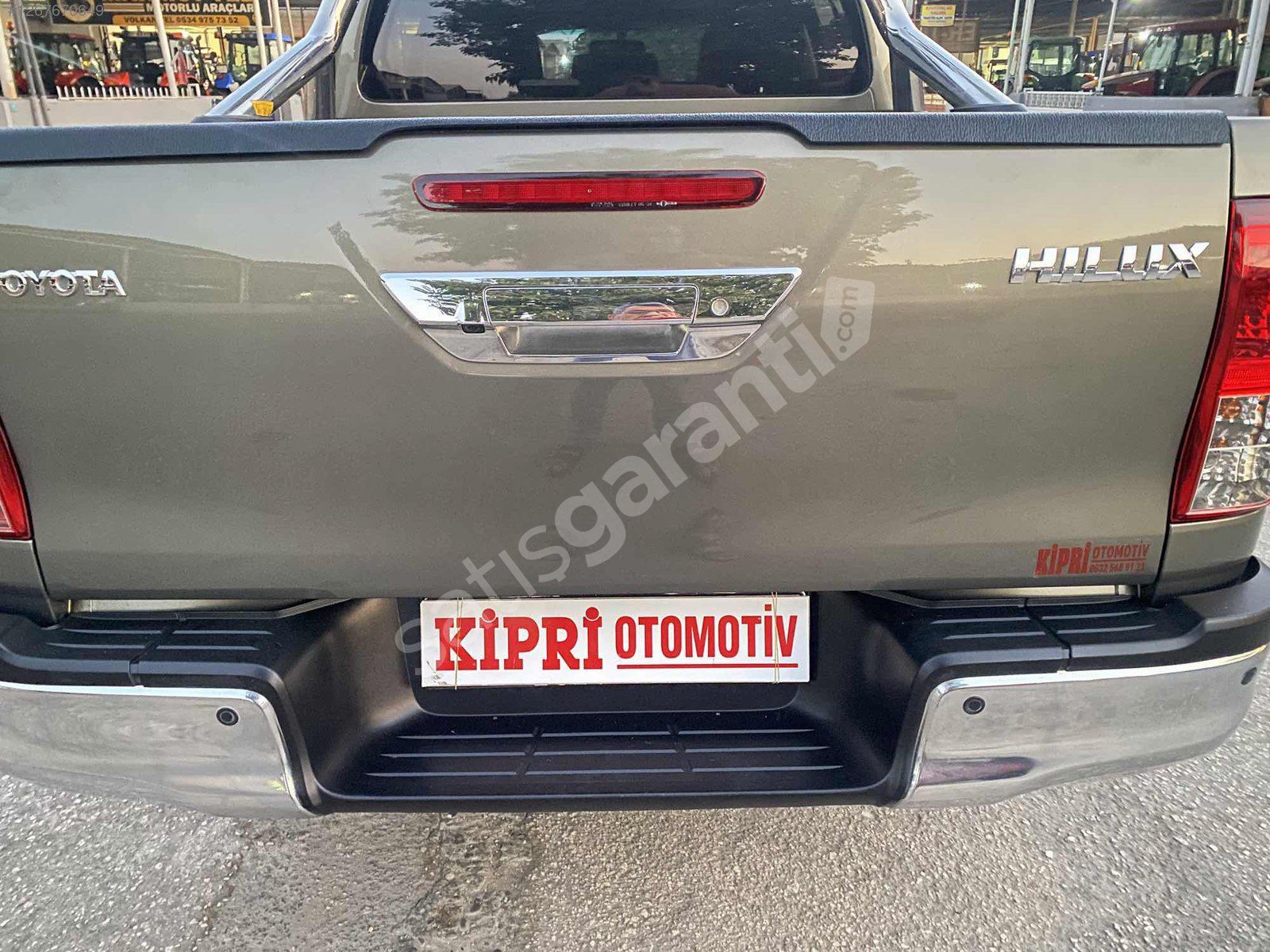 KİPRİ OTOMOTİVDEN HATASIZ BOYASIZ HİLUX