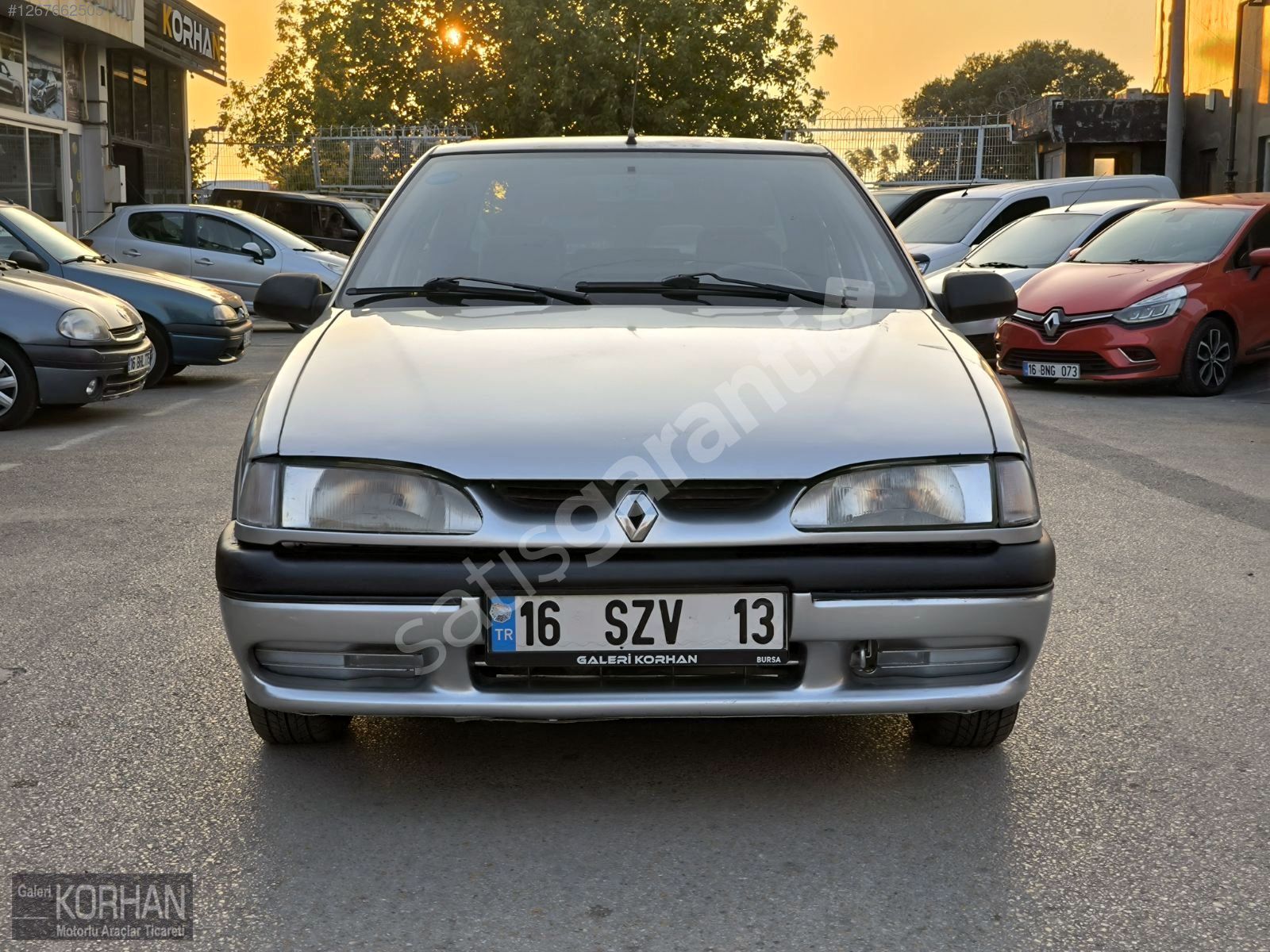 GALERİ KORHAN'DAN 1995 MODEL R 19 EUROPA 1.4 ENERGY MOTOR