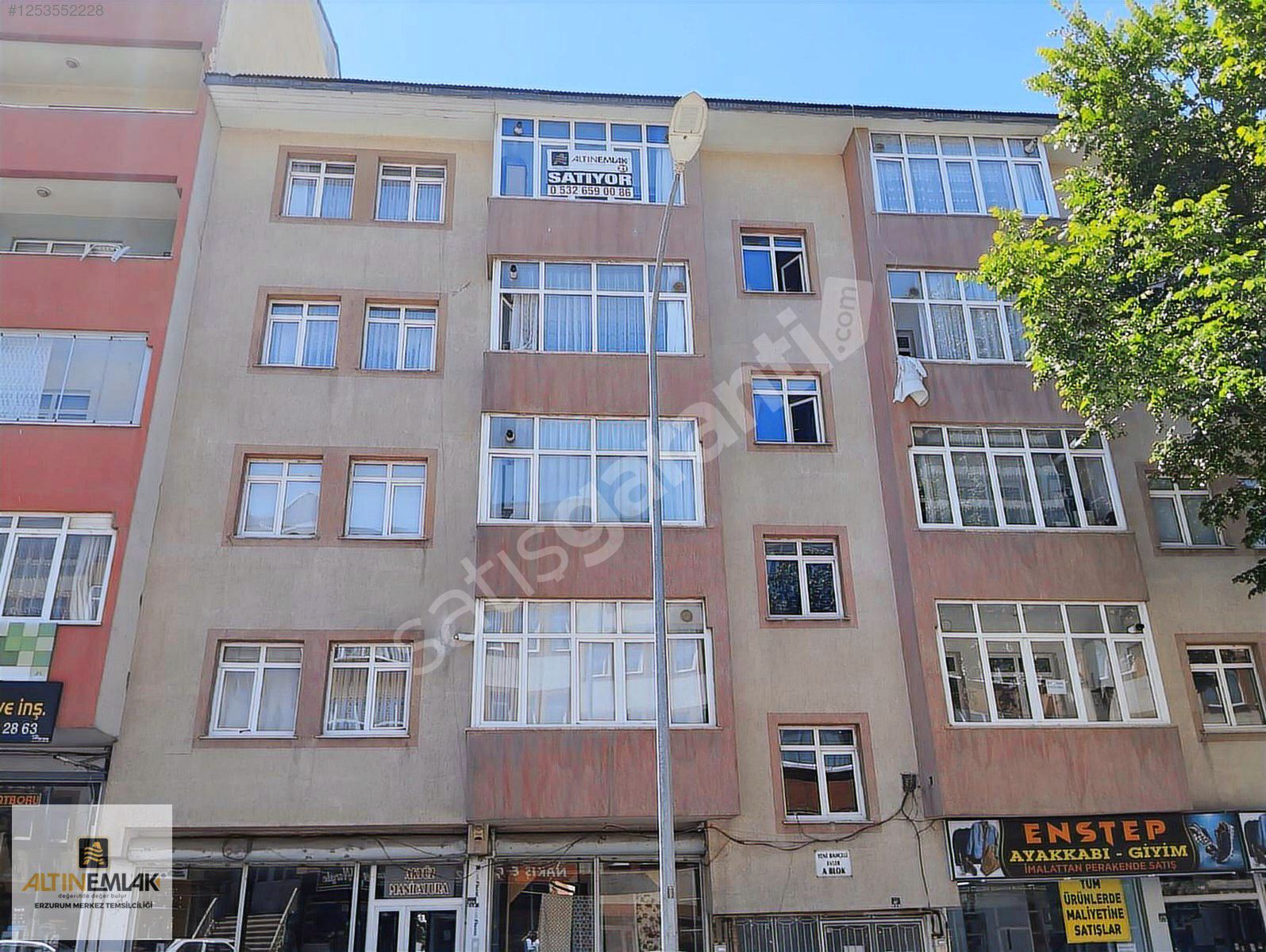 ALTIN EMLAK'TAN ŞÜKRÜPAŞA PINAR MARKET KARŞISI 3+1 SATILIK DAİRE