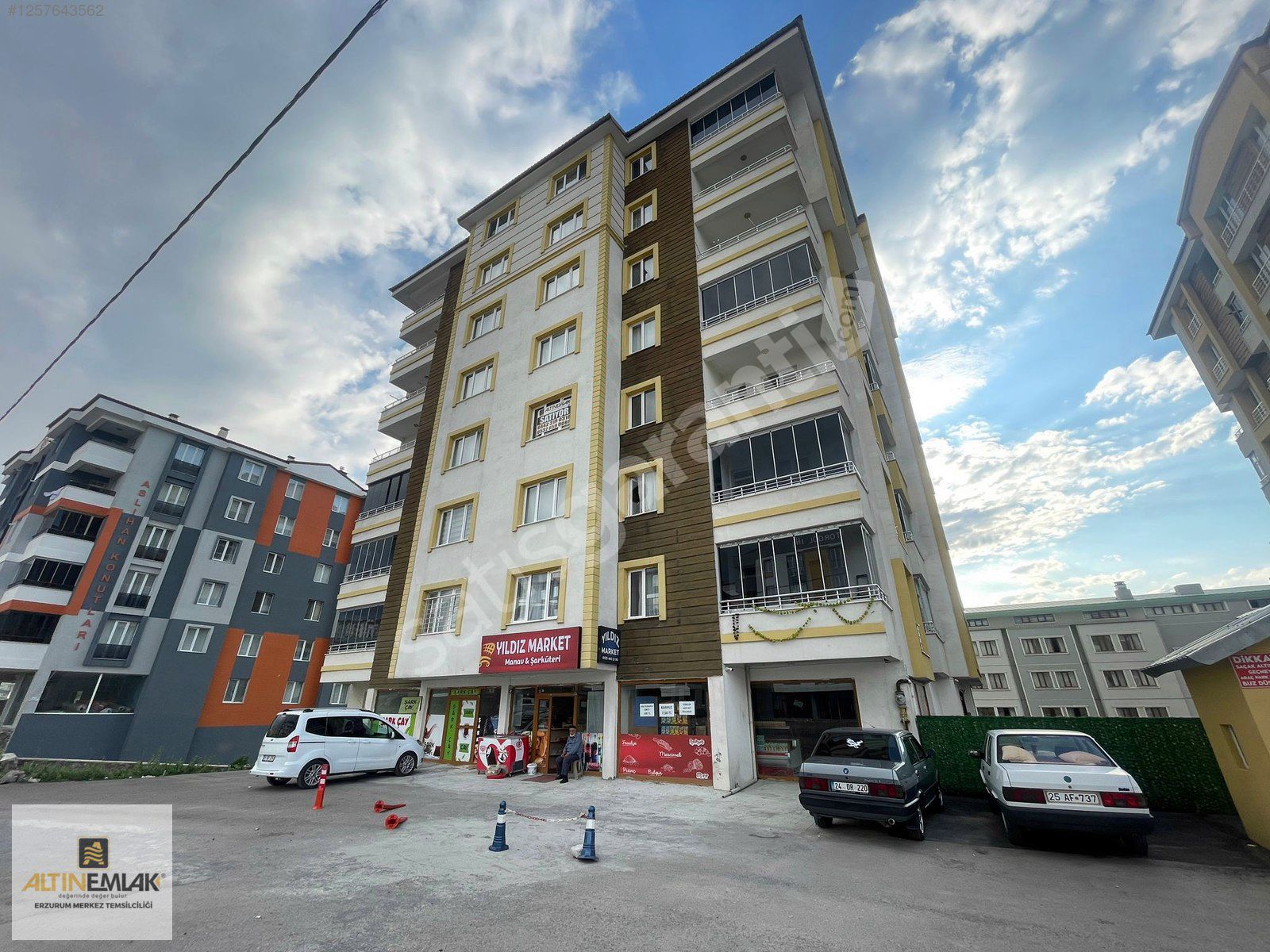 ALTIN EMLAK'TAN HİLALKENT'TE SATILIK 3+1 DAİRE