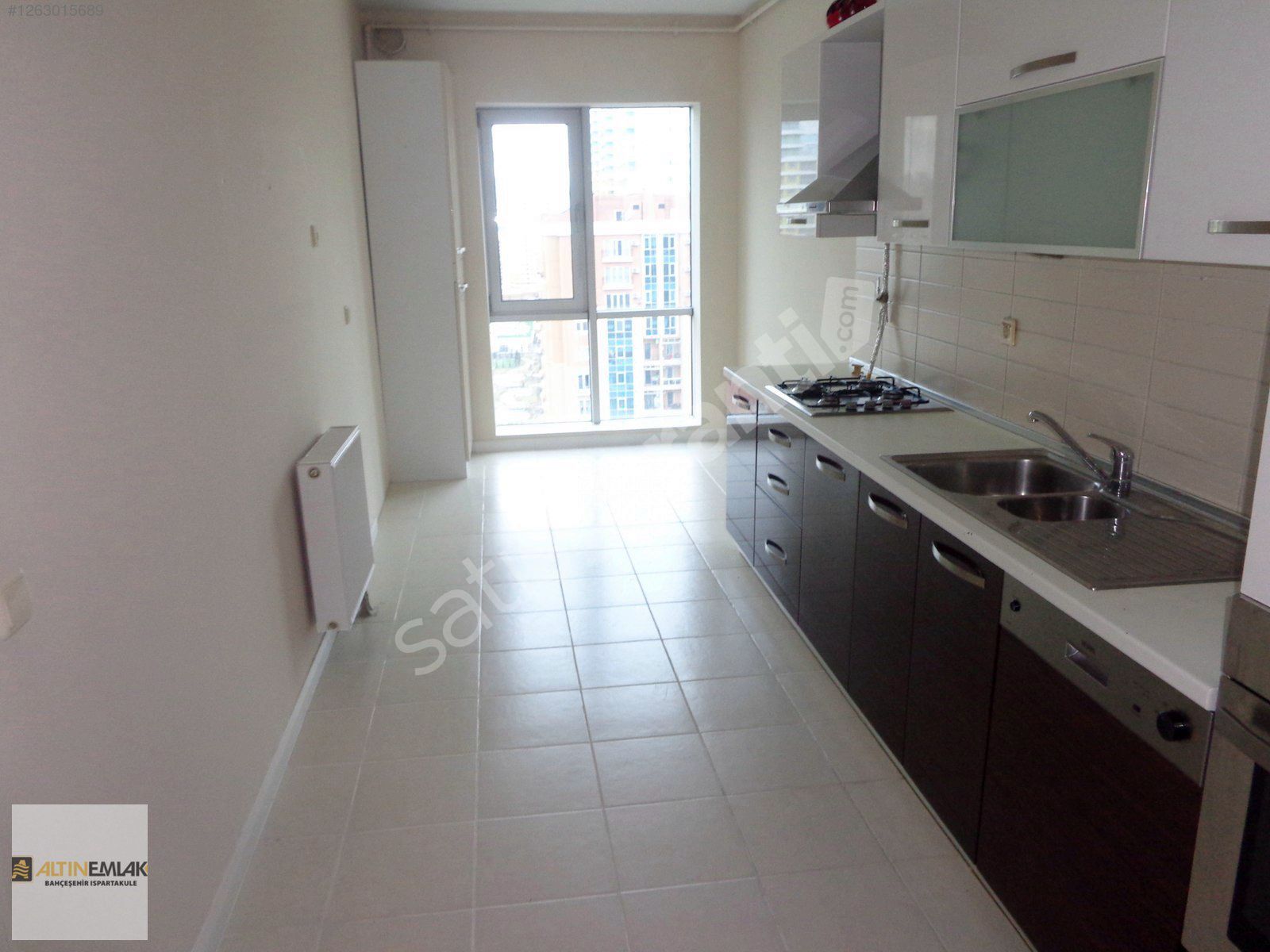 ISPARTAKULE PATARA SİTESİ PEYZAJ CEPHE SATILIK 3+1