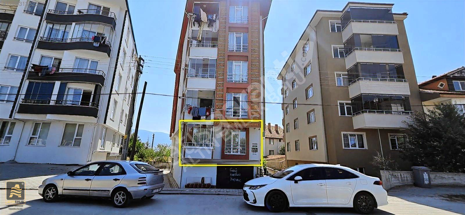 ÇIKINLAR MAHALLESİN'DE SATILIK GENİŞ 3+1 DAİRE