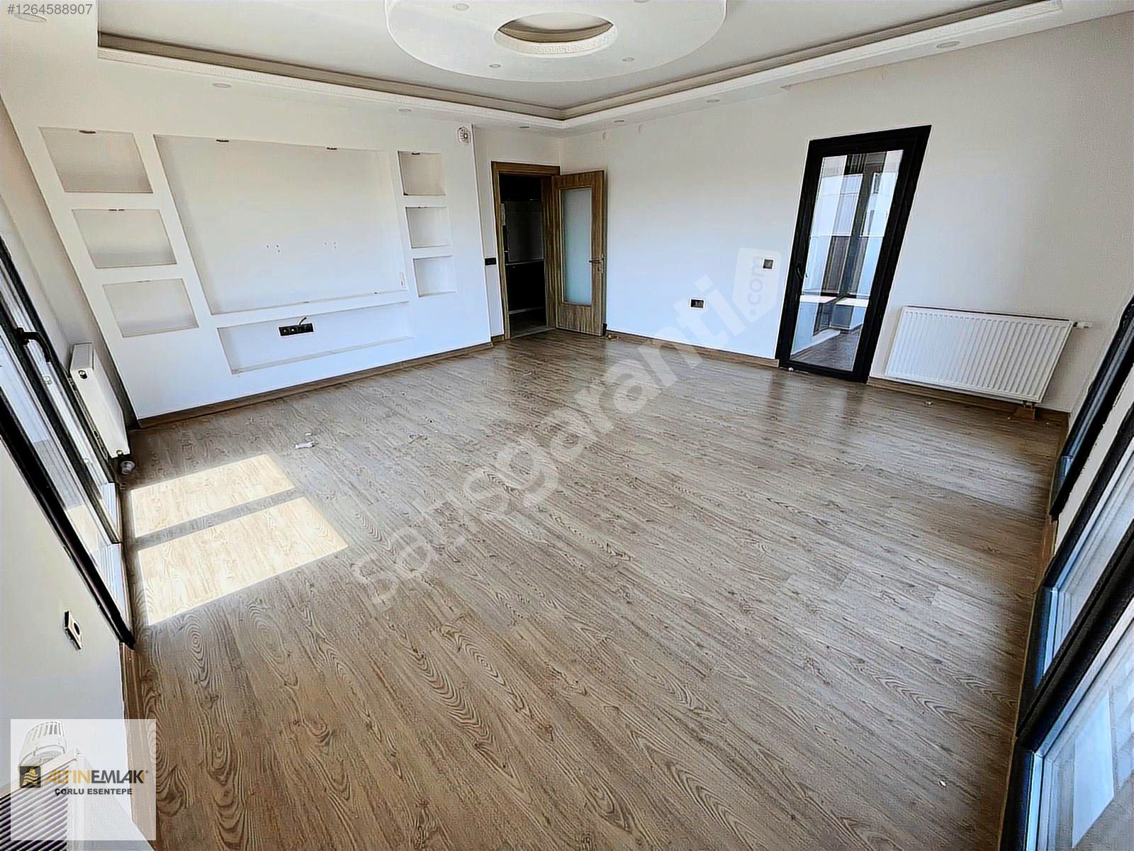 HÜRRİYET MAHALLESİ TOKİ'DE SATILIK 3+1 DAİRE