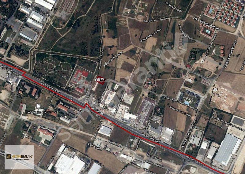 ÖNERLER E5 ÜZERİNDE 1.600 M2 SATILIK ARSA