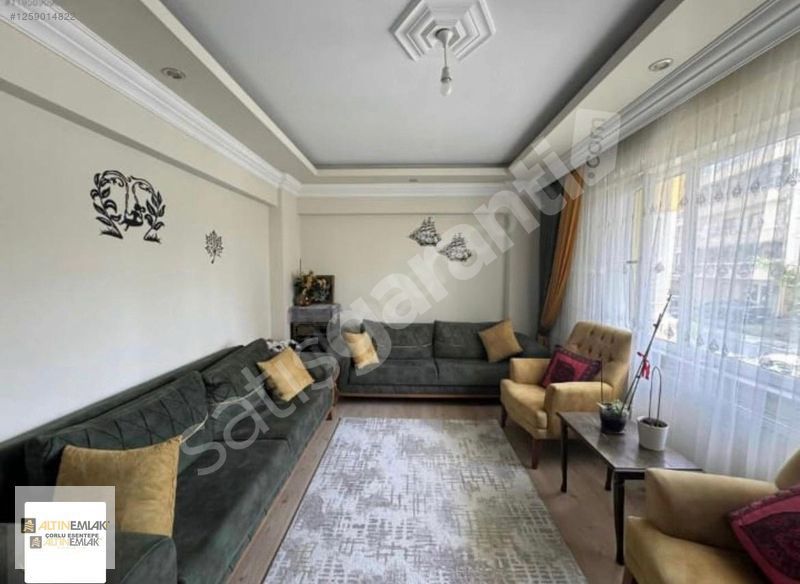 MUHİTTİN MAHALLESİNDE GİRİŞ KAT 2+1 MERKEZİ KONUM SATILIK DAİRE